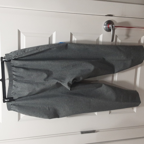 Laura Scott 22WP Gray slacks - Picture 2 of 10